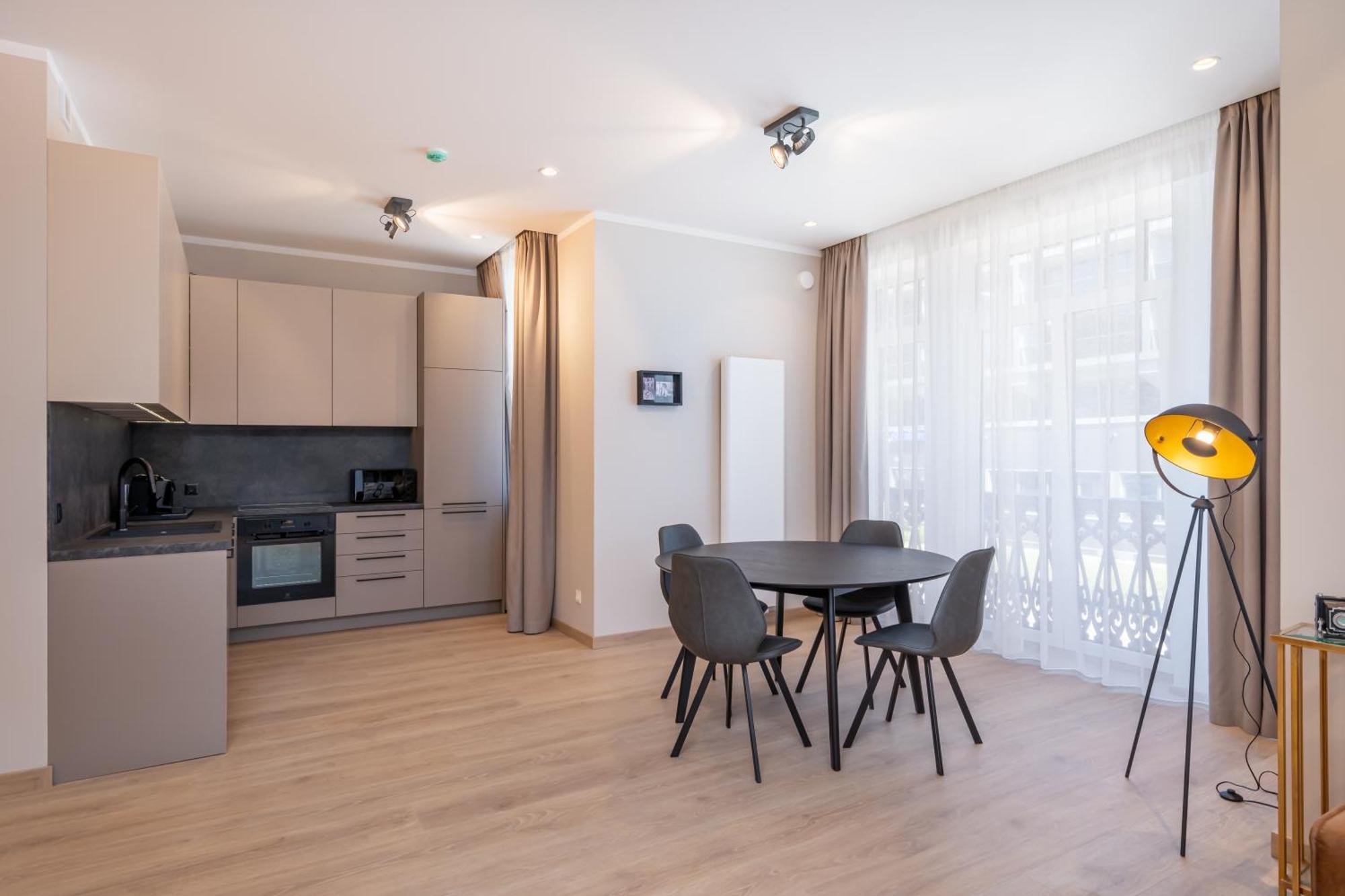 Stories Design Aparthotel Jūrkalne Pokoj fotografie